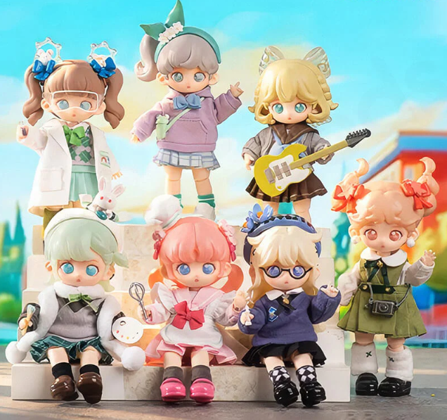 Simontoys Teennar High School Student's Club Series - Preorder – Bubble 