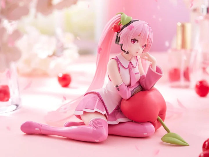 Sakura Miku Desktop Cute Figure (Cherry Cushion Ver.) - Preorder Art toy Taito