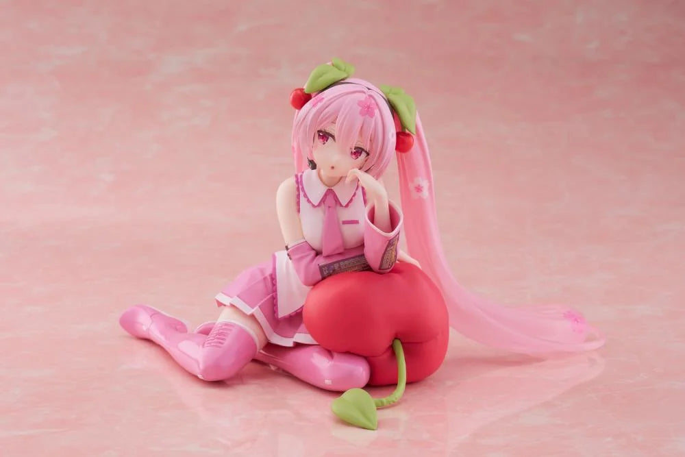 Sakura Miku Desktop Cute Figure (Cherry Cushion Ver.) - Preorder Art toy Taito