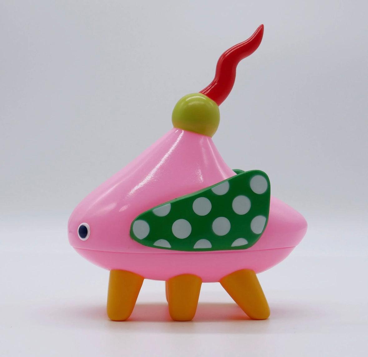 Classic Pink Sashimi by Hanamusic Sofubi Hanamusic